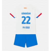 Billiga Barcelona Ilkay Gundogan #22 Barnkläder Borta fotbollskläder till baby 2023-24 Kortärmad (+ Korta byxor)